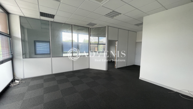 Location Bureaux SERRIS (77700) - Photo 2