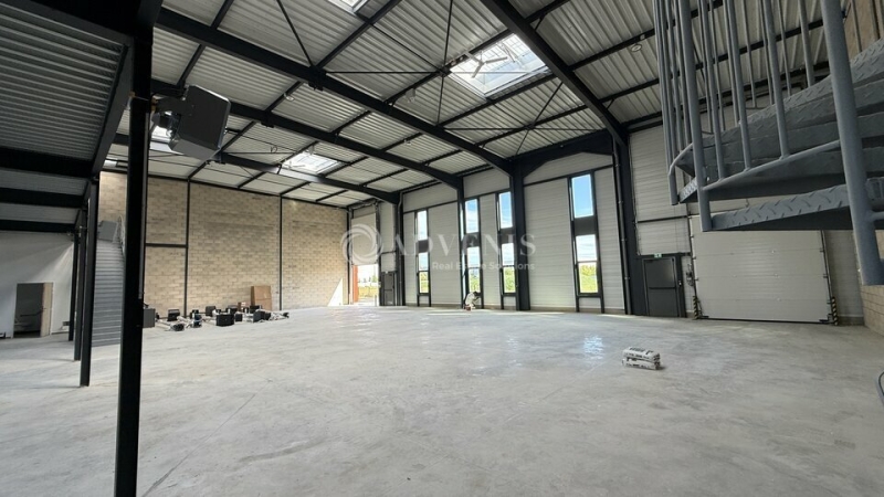 Location Activités Entrepôts SERRIS (77700) - Photo 4