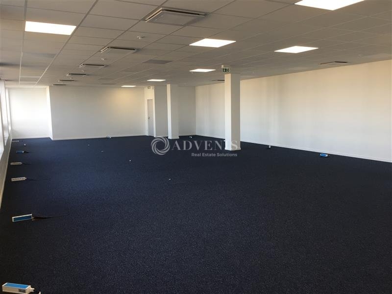 Location Bureaux CHESSY (77700) - Photo 3