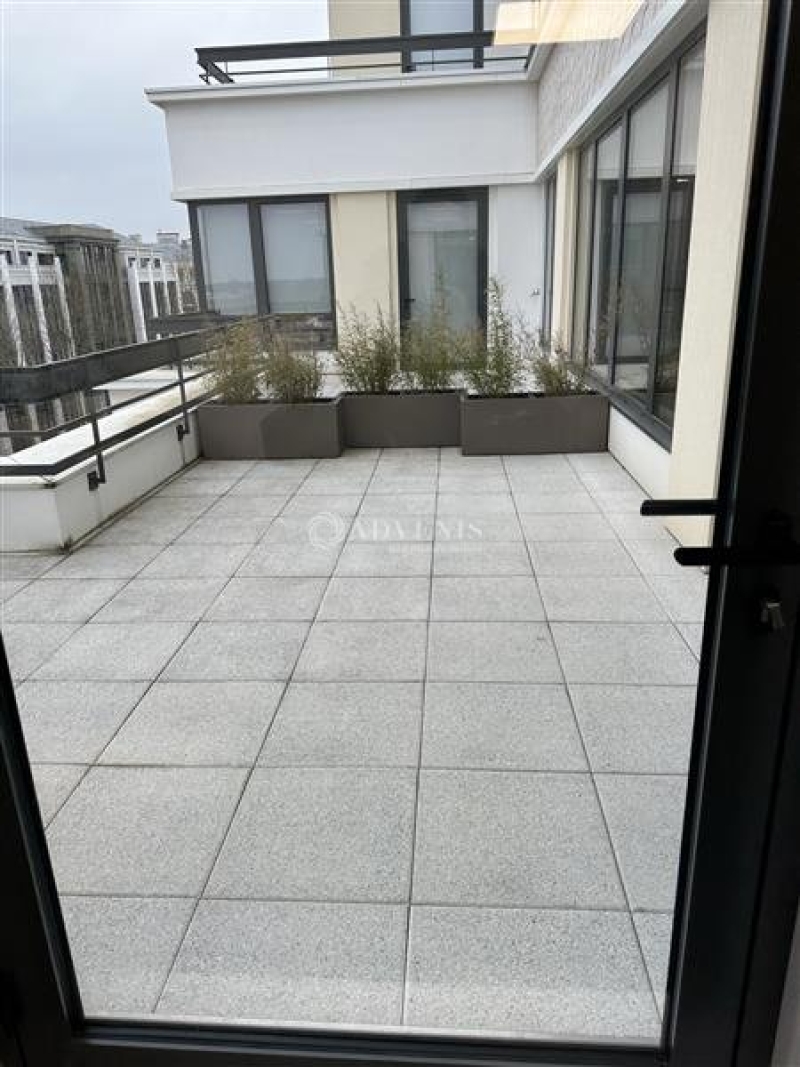 Location Bureaux CHESSY (77700) - Photo 10