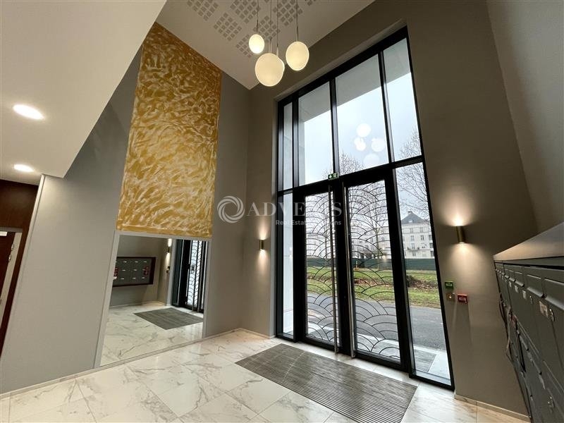 Location Bureaux CHESSY (77700) - Photo 6