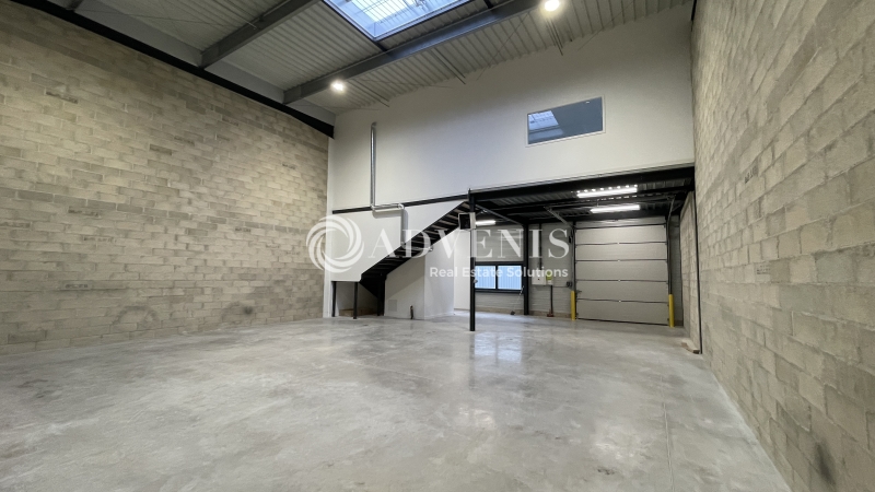 Location Activités Entrepôts BUSSY SAINT GEORGES (77600) - Photo 1