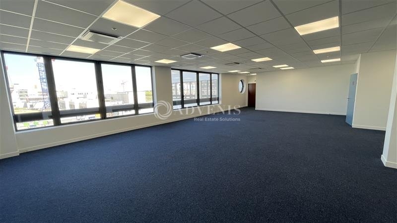 Location Bureaux CHESSY (77700) - Photo 12