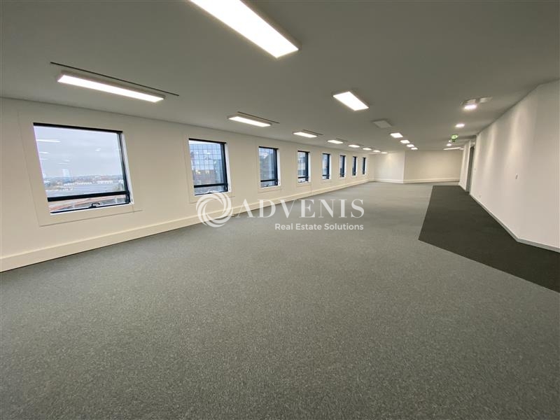 Location Bureaux NOISY LE GRAND (93160) - Photo 6