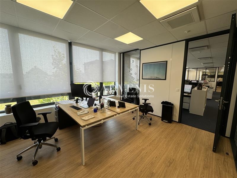 Location Bureaux CHESSY (77700) - Photo 3