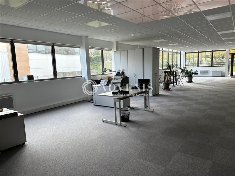 Location Bureaux et activités légères BUSSY SAINT GEORGES (77600) - Photo 2