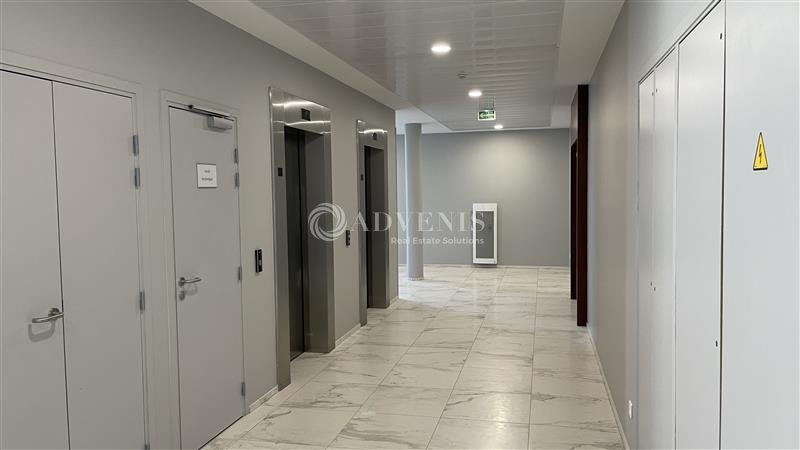 Location Bureaux CHESSY (77700) - Photo 6