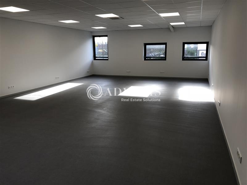 Location Bureaux BUSSY SAINT GEORGES (77600) - Photo 1