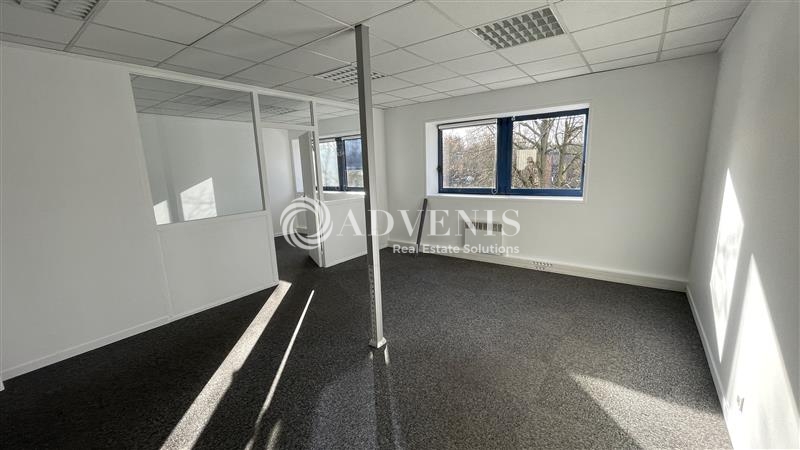 Location Bureaux NOISY LE GRAND (93160) - Photo 5