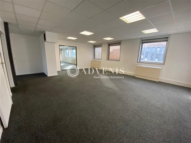 Location Bureaux NOISY LE GRAND (93160) - Photo 7