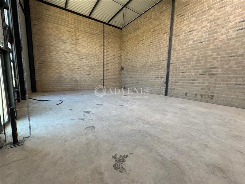 Location Activités Entrepôts SERRIS (77700) - Photo 2