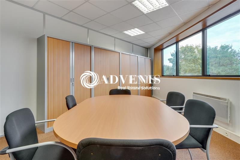 Location Bureaux CHAMPS SUR MARNE (77420) - Photo 9