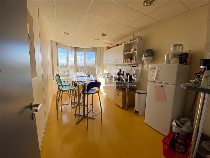 Vente Utilisateur Bureaux NOISY LE GRAND (93160) - Photo 3