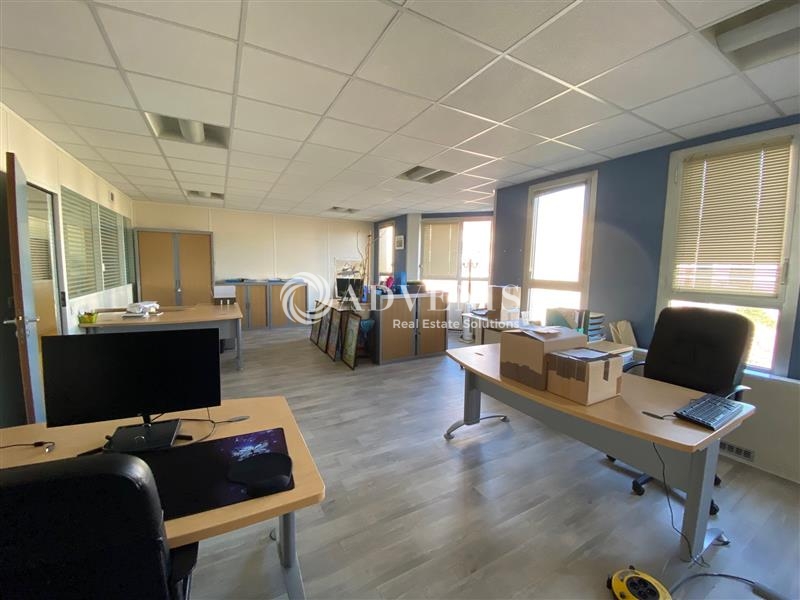 Vente Utilisateur Bureaux NOISY LE GRAND (93160) - Photo 7