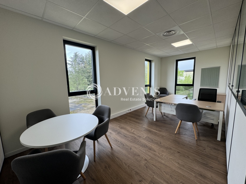 Vente Utilisateur Bureaux SERVON (77170) - Photo 3