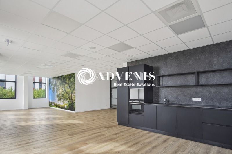 Location Bureaux BAILLY ROMAINVILLIERS (77700) - Photo 1