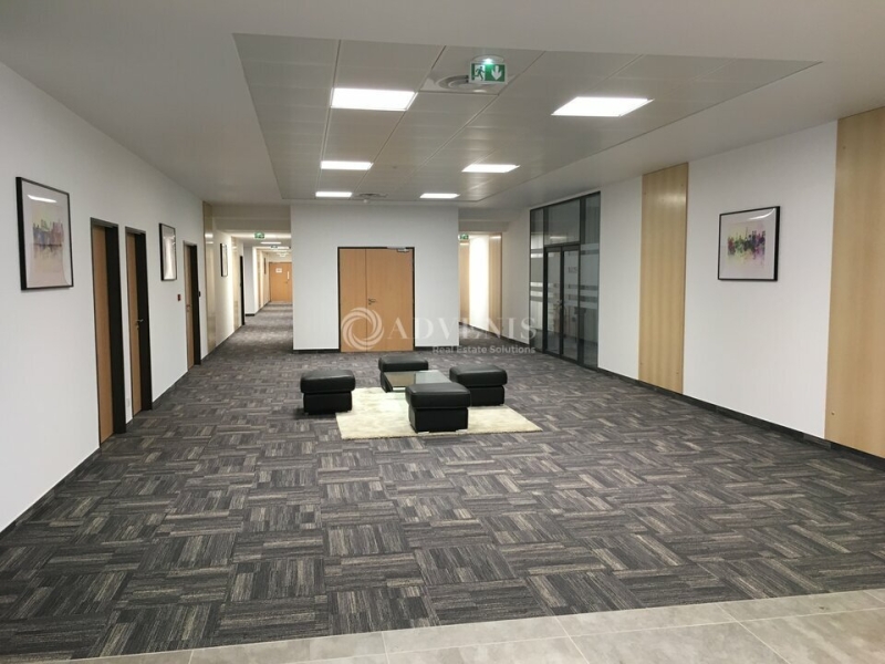 Location Bureaux JOSSIGNY (77600) - Photo 4