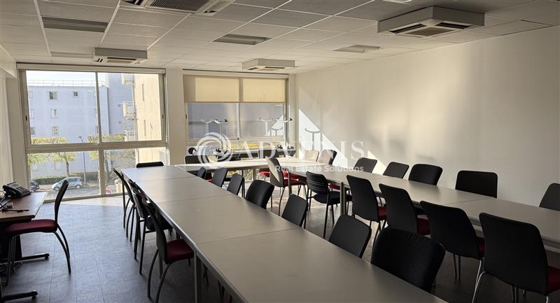 Vente Utilisateur Bureaux TORCY (77200) - Photo 2