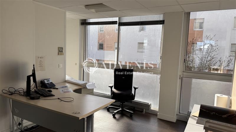 Vente Utilisateur Bureaux TORCY (77200) - Photo 4