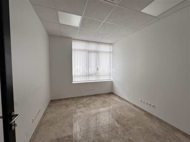 Location Bureaux CHESSY (77700) - Photo 5