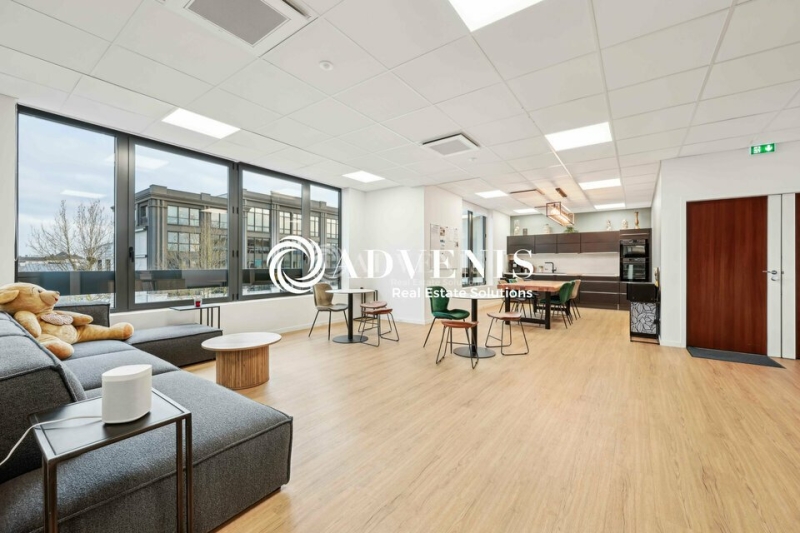 Vente Investisseur Bureaux CHESSY (77700) - Photo 10