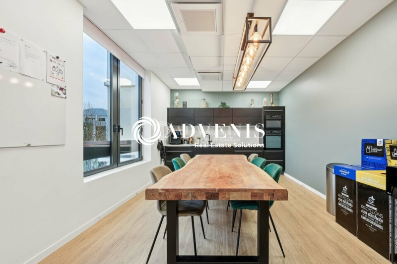 Vente Investisseur Bureaux CHESSY (77700) - Photo 12