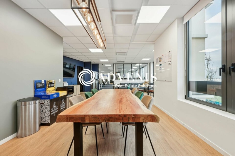 Vente Investisseur Bureaux CHESSY (77700) - Photo 9