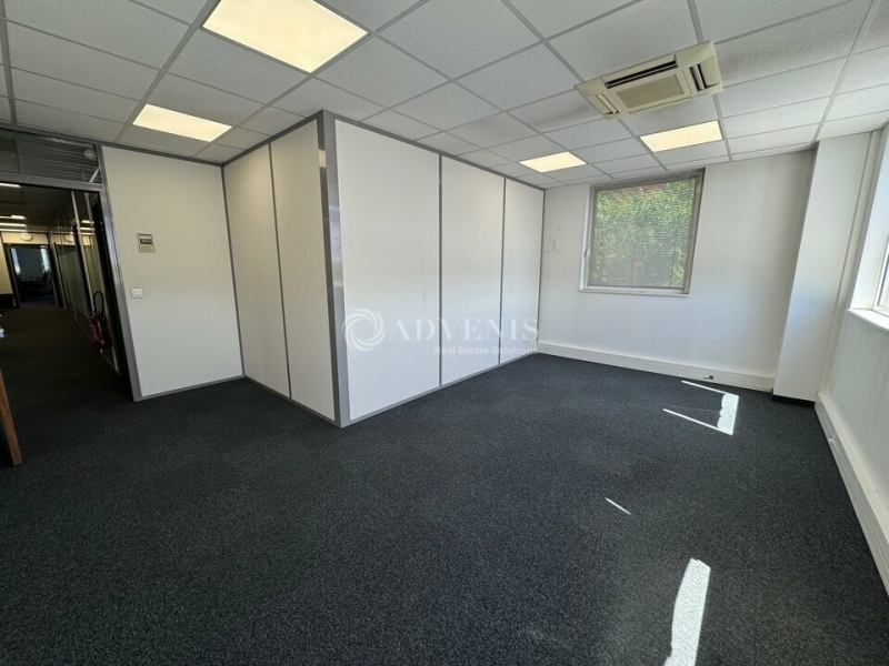 Location Bureaux CHAMPS SUR MARNE (77420) - Photo 7