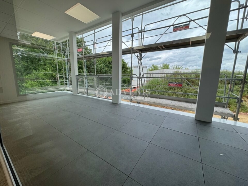 Vente Investisseur Bureaux SERRIS (77700) - Photo 5
