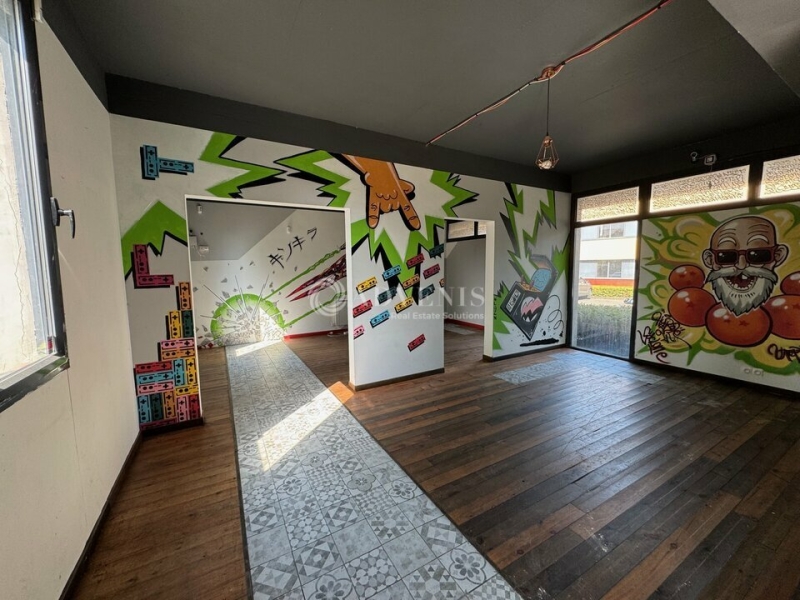 Vente Investisseur Commerces CHAMPS-SUR-MARNE (77420) - Photo 5