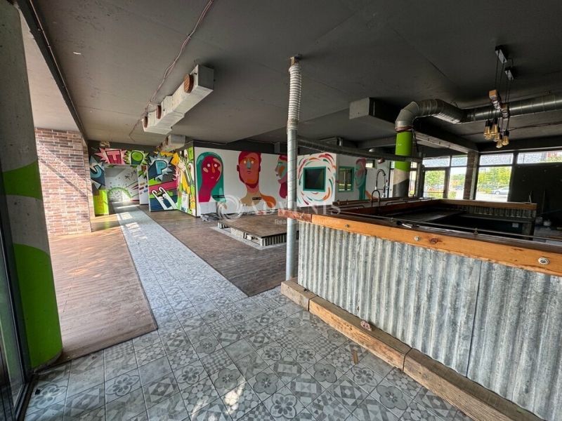 Vente Investisseur Commerces CHAMPS-SUR-MARNE (77420) - Photo 6