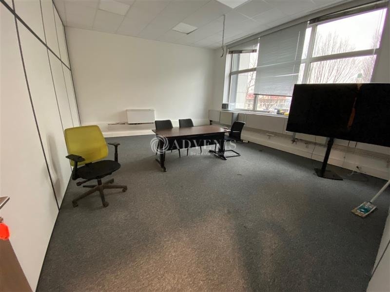 Vente Investisseur Bureaux NOISY LE GRAND (93160) - Photo 5
