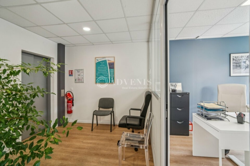 Location Bureaux NOISY LE GRAND (93160) - Photo 8