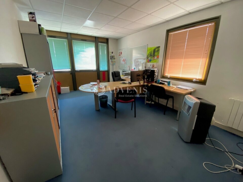 Vente Investisseur Bureaux CROISSY BEAUBOURG (77183) - Photo 3