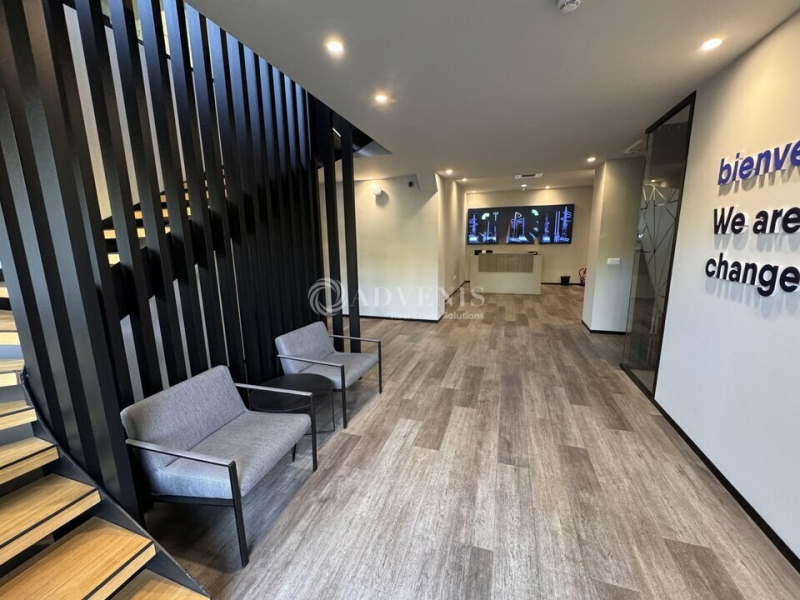 Vente Investisseur Activités Entrepôts BUSSY SAINT MARTIN (77600) - Photo 4