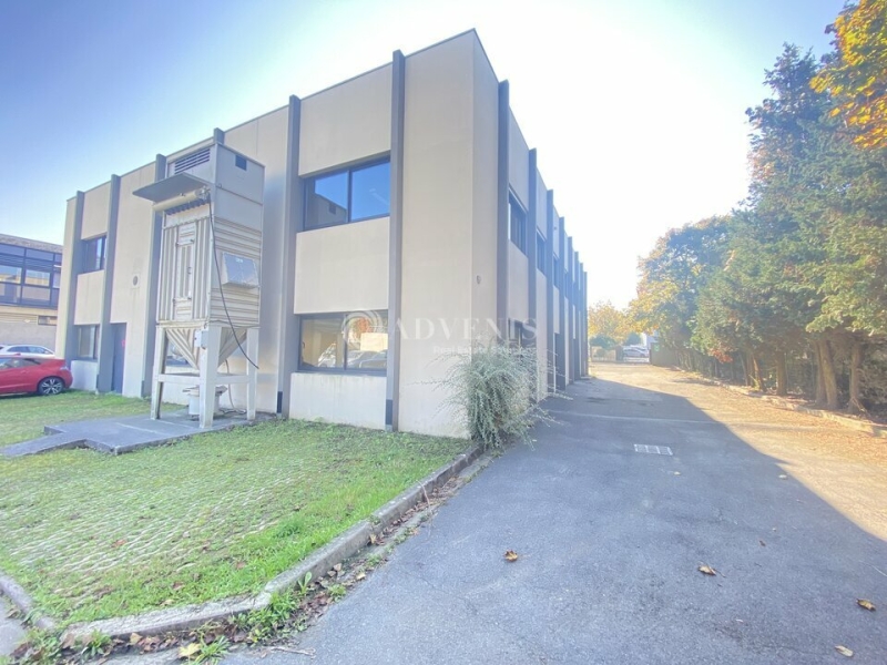 Location Activités Entrepôts LOGNES (77185) - Photo 2