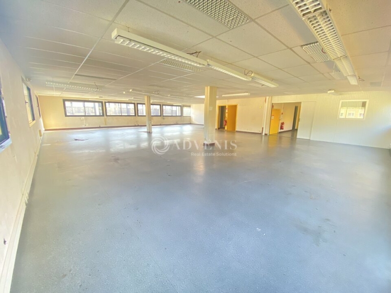Location Activités Entrepôts LOGNES (77185) - Photo 4