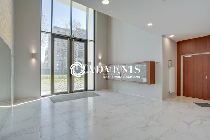 Vente Investisseur Bureaux CHESSY (77700) - Photo 8