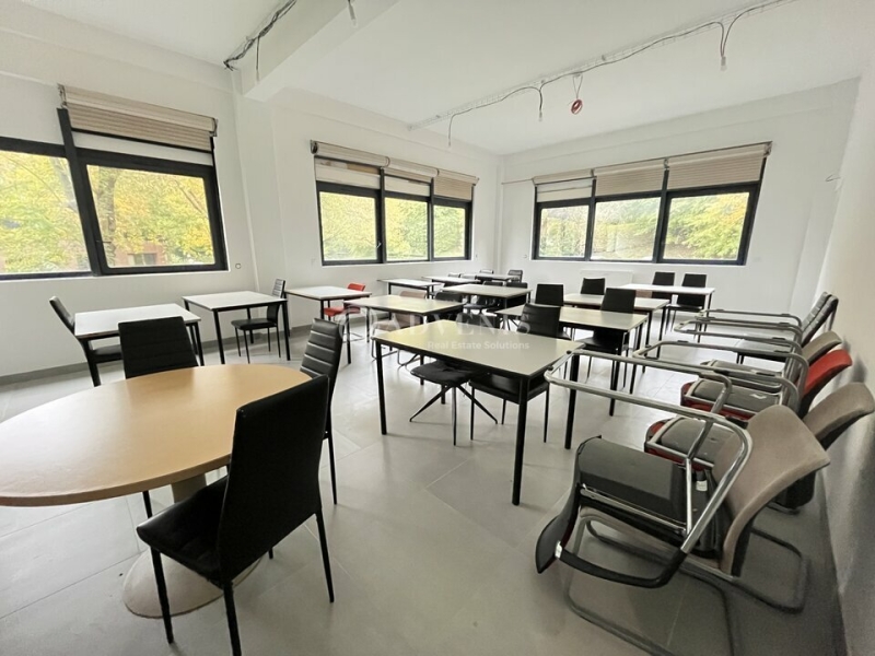 Location Bureaux CHAMPS SUR MARNE (77420) - Photo 3