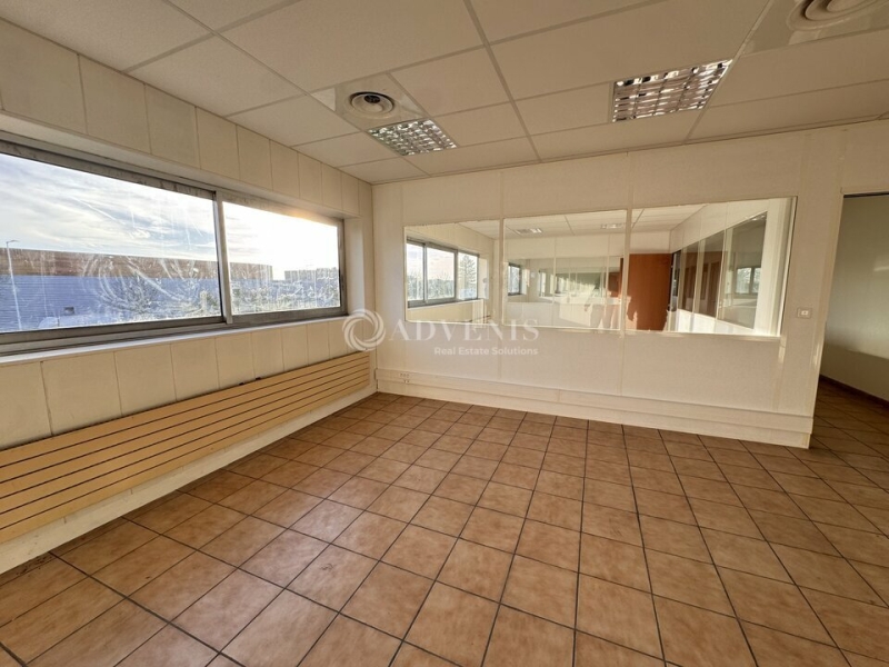 Location Entrepôts TORCY (77200) - Photo 7