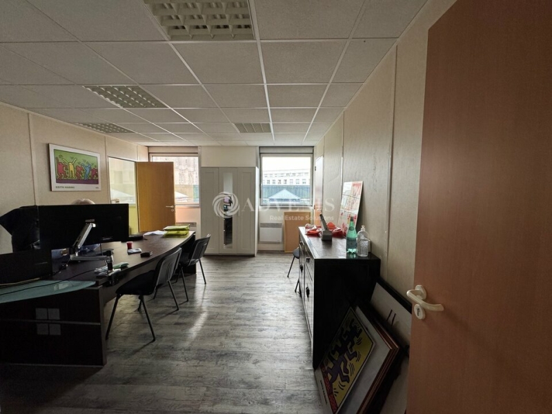 Vente Investisseur Bureaux NOISY LE GRAND (93160) - Photo 1