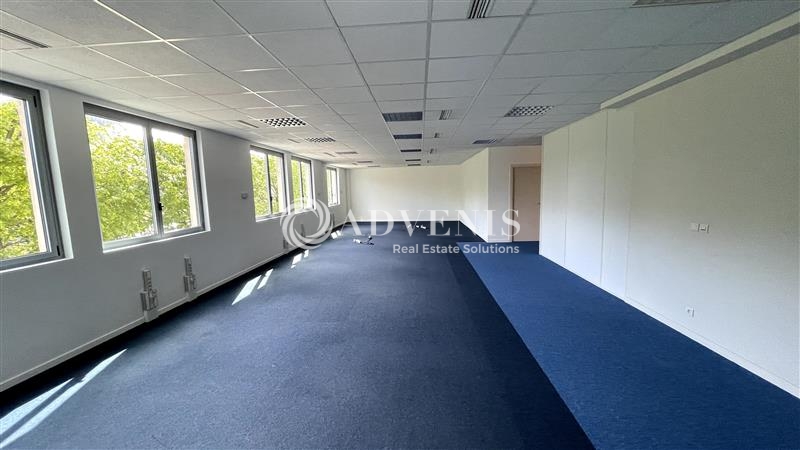 Location Bureaux CHESSY (77700) - Photo 15