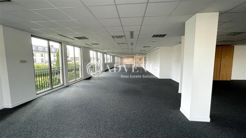 Location Bureaux CHESSY (77700) - Photo 6