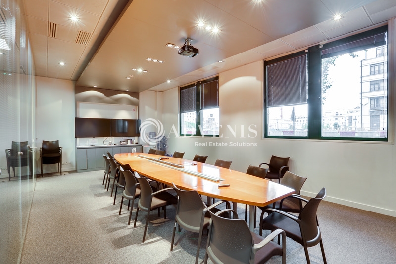 Location Bureaux CHESSY (77700) - Photo 4