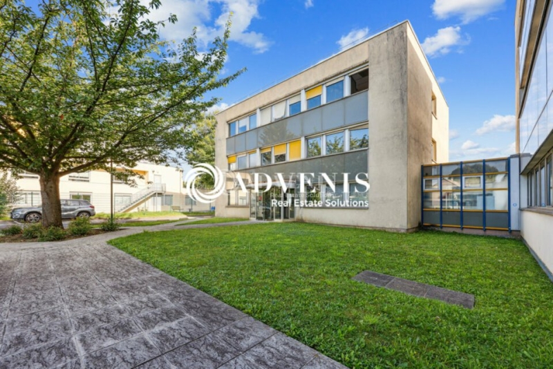 Location Bureaux NOISIEL (77186) - Photo 1