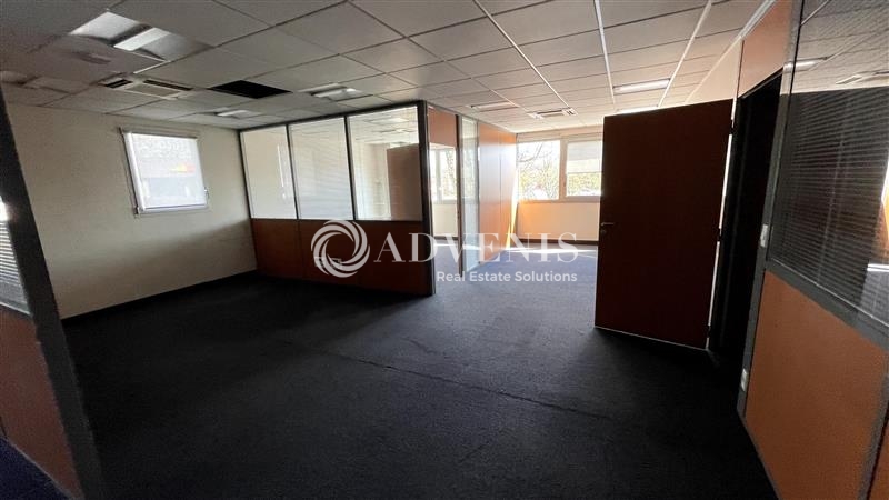 Location Bureaux TORCY (77200) - Photo 5