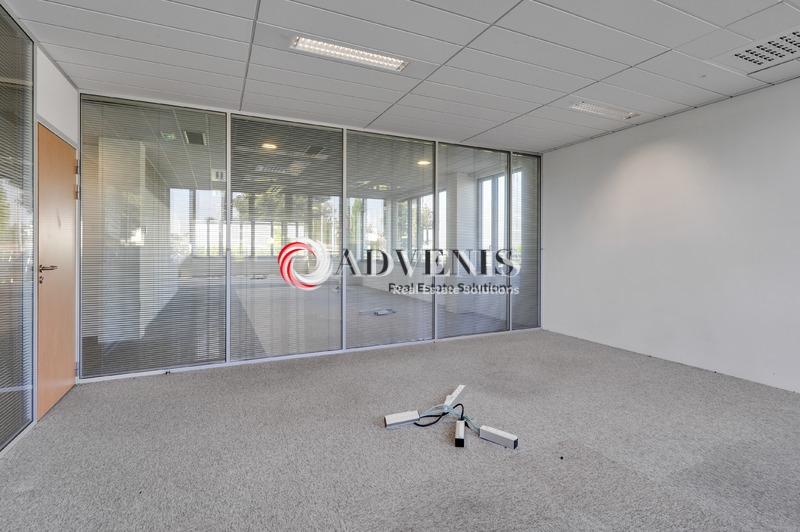 Location Bureaux ROISSY EN FRANCE (95700) - Photo 8