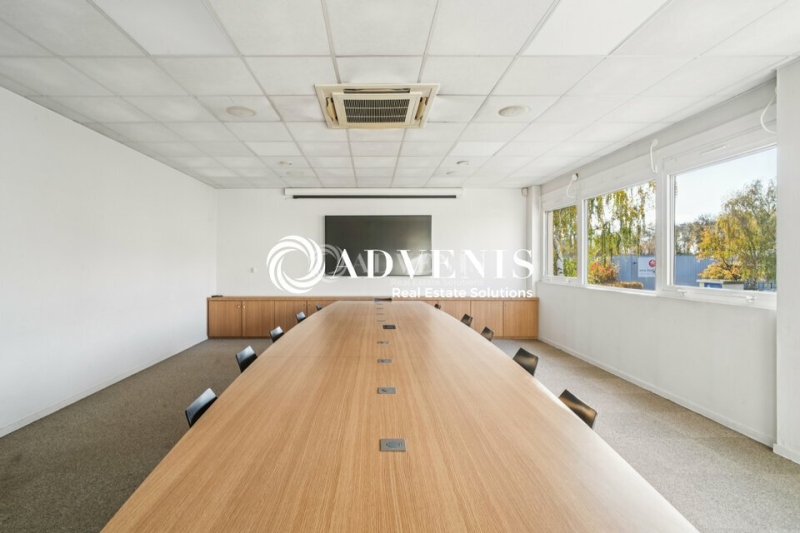 Vente Investisseur Bureaux VILLEPINTE (93420) - Photo 10