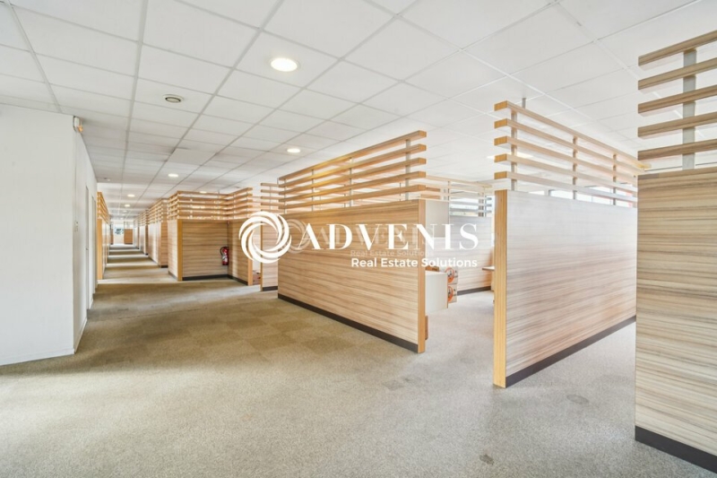 Vente Investisseur Bureaux VILLEPINTE (93420) - Photo 4