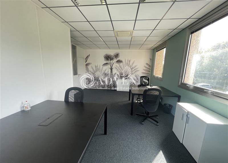 Location Bureaux TREMBLAY EN FRANCE (93290) - Photo 8